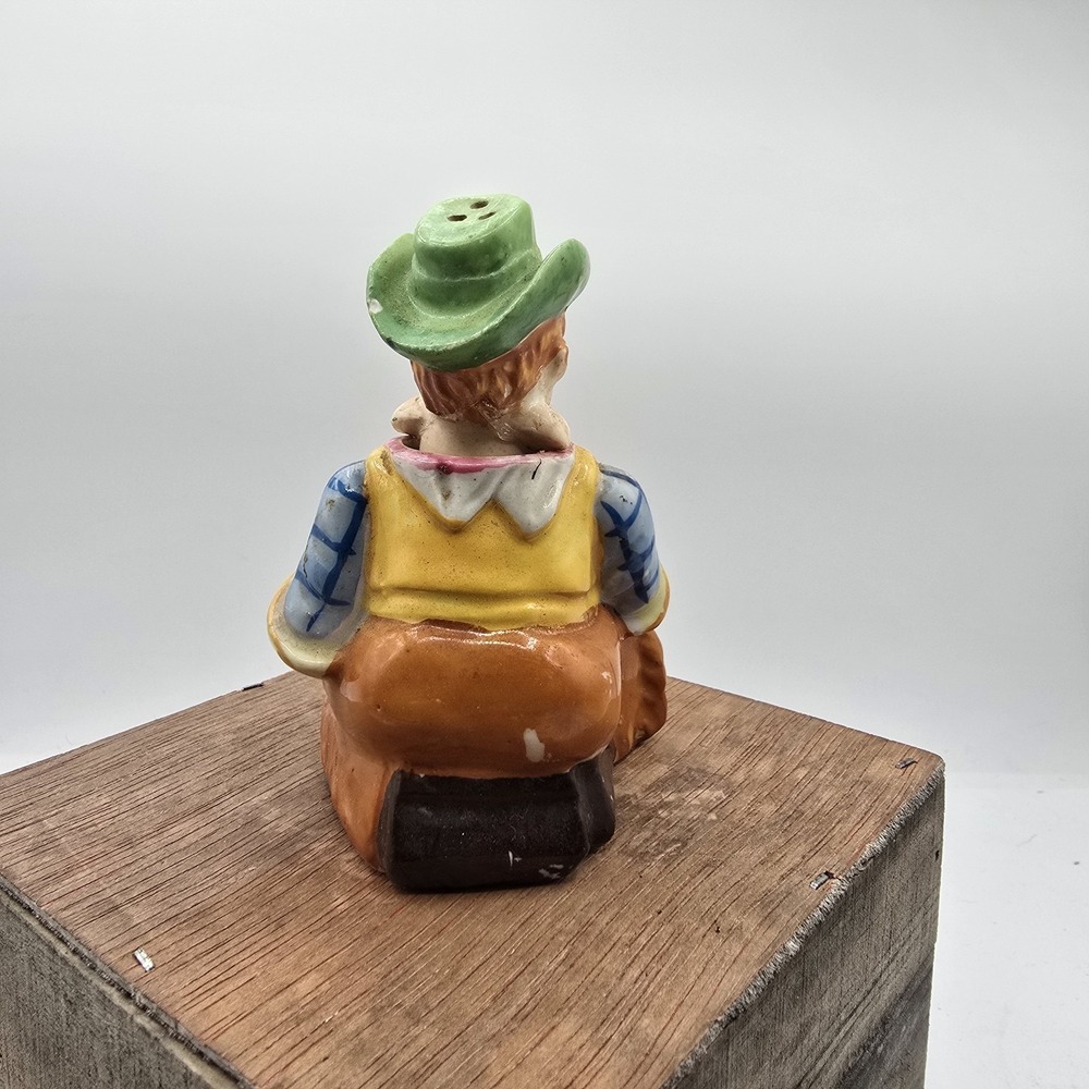 Rare Vintage Nodding Nodders Cowboy Kneeling Gun Salt Pepper Shakers Green Hat - Picture 2 of 6